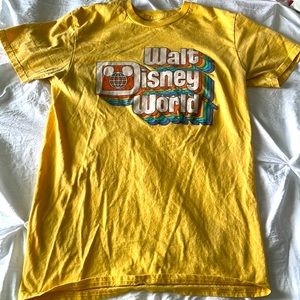 Small yellow retro Walt Disney world shirt